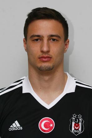 Matej Mitroviç