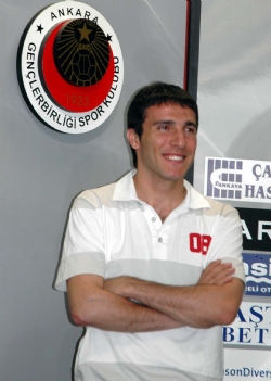 Erkan Özbey