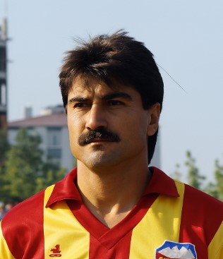 Ayhan Bölükbaşı