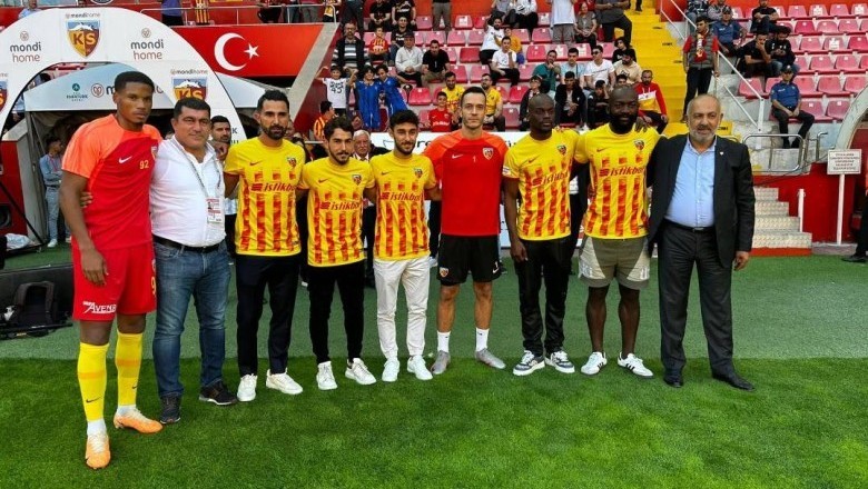 Kayserispor'da Tüm Futbolcuların Lisansı Çıktı.