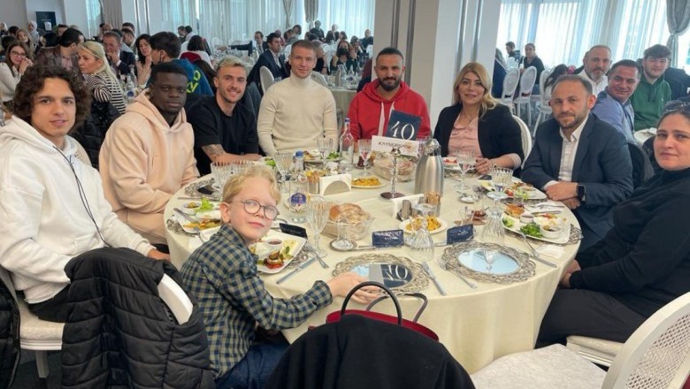Kayserispor Başkanı; Erciyes Üniversitesi Çocuk Kemik İliği Nakli Merkezi’nin düzenlediği kahvaltıya katıldı.