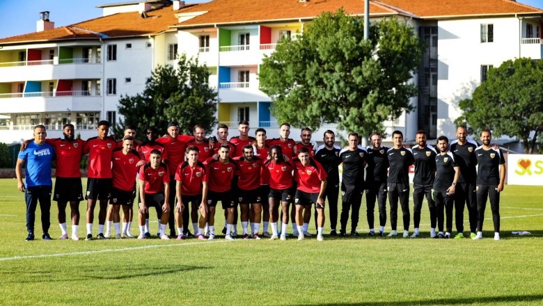 Kayserispor Yeni Sezonun İlk Antrenmanını Yaptı.