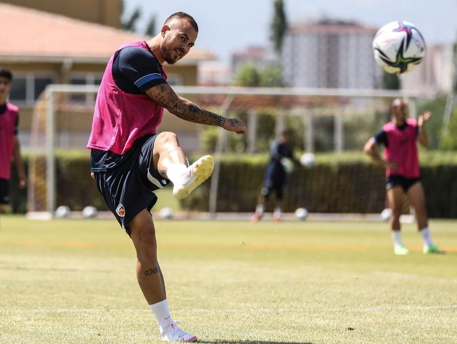 Kayserispor'da Antrenman Günlüğü 08.07.2021