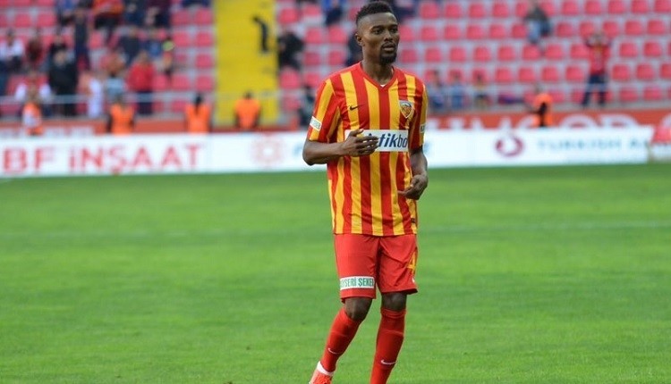 Bernard Mensah'ın Son Taliplisi PAOK oldu.