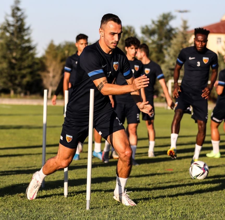Kayserispor'da Antrenman Günlüğü-01.08.2021